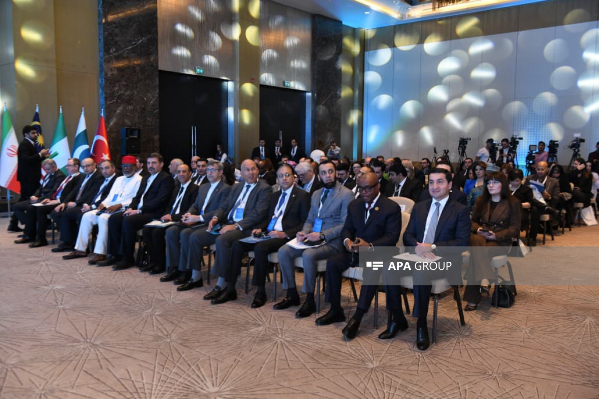 7 ölkədən jurnalistlər Bakıya gəldi:Mühüm tədbir başladı
