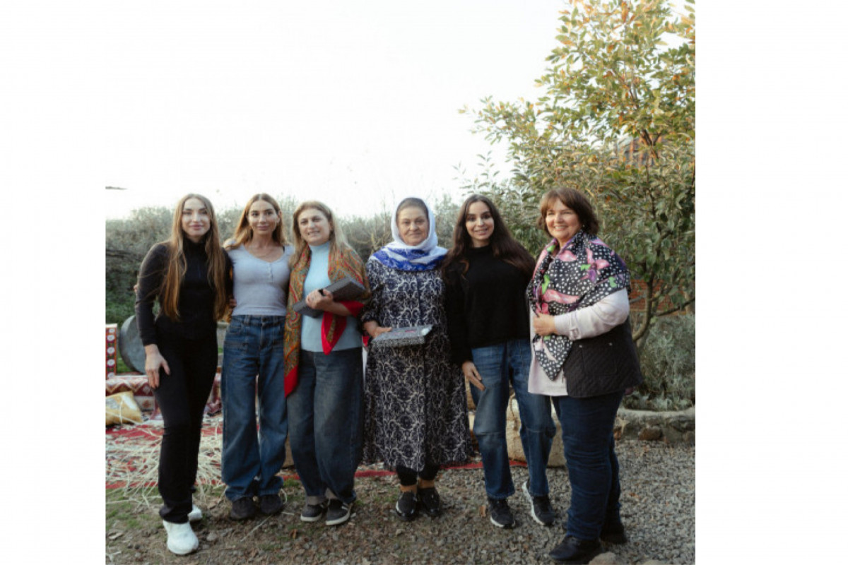 Leyla Əliyeva, Arzu Əliyeva və Alena Əliyeva Lənkəranda fermer təsərrüfatı ilə tanış olublar - FOTO 