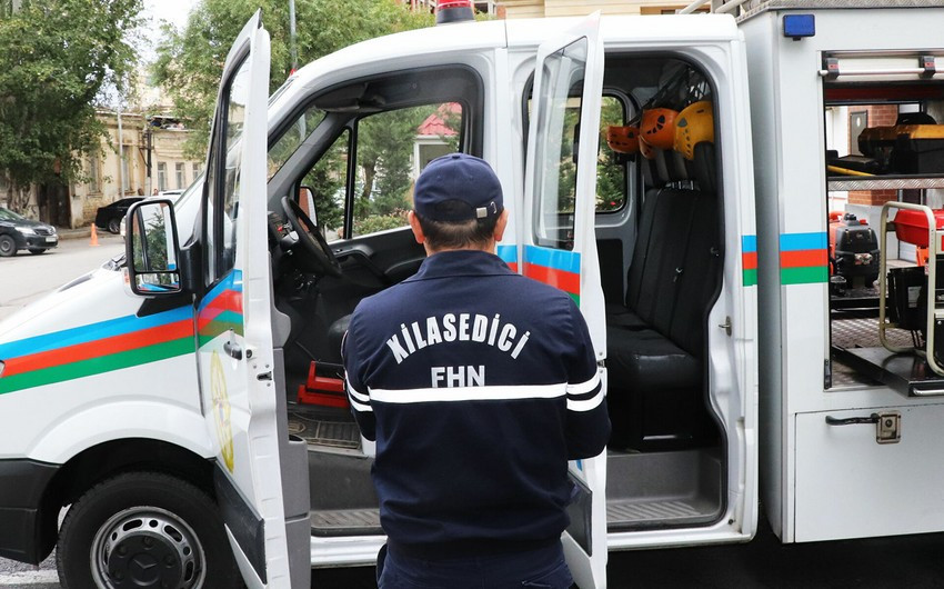 Azərbaycanda bina ÇÖKDÜ - FOTO&nbsp;