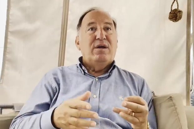 NATO admiralı Ukraynanın tankerlərə endirdiyi zərbələrə cavab verməyə çağırır