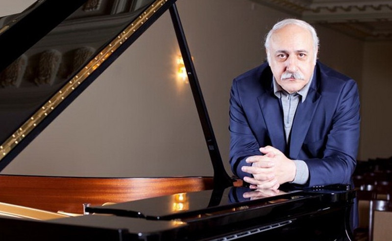 Eldar Mansurovun oğluna yüksək vəzifə verildi