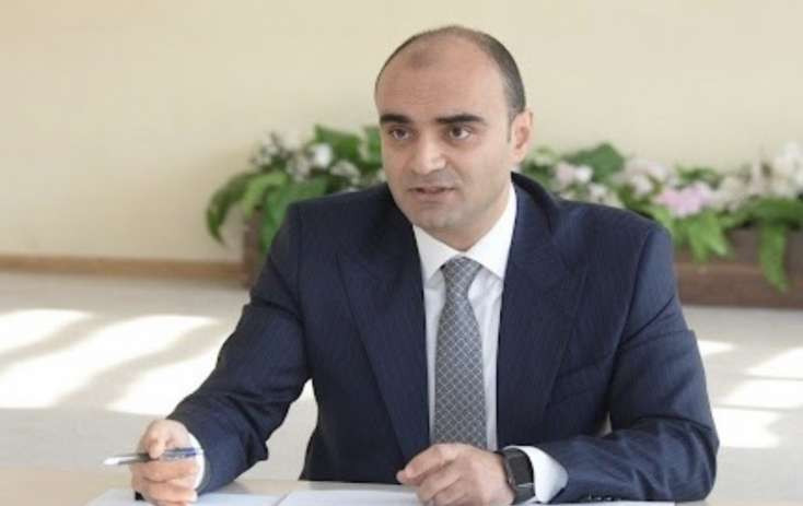 Vəzifəsini 47 günə itirən keçmiş başçı ilə bağlı YENİ FAKTLAR