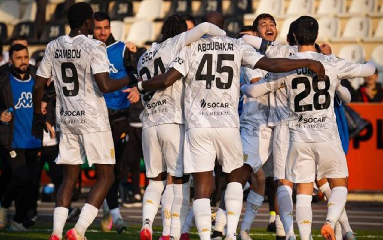 “Neftçi” “Kayrat”la bu tarixdə oynayacaq