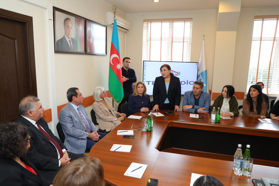 Teleradio Akademiyasında “Mediada Azərbaycan dili” mövzusunda təlimlər başlanıb 