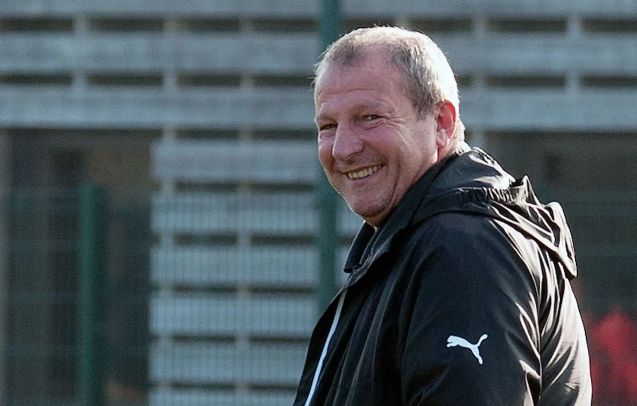 Fransız futbolunun tanınmış siması VƏFAT etdi