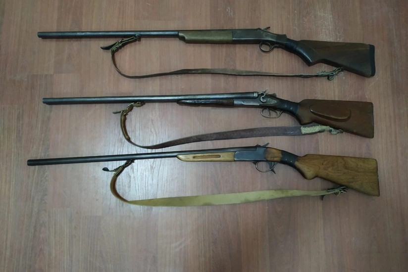 Polis ov tüfəngləri aşkar etdi