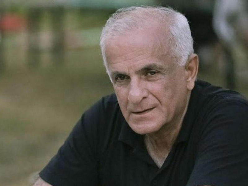 Atasını dəfn edib səhnəyə çıxdı: Vəfa ilə sevgisi əfsanəyə çevrildi - VİDEO&nbsp;