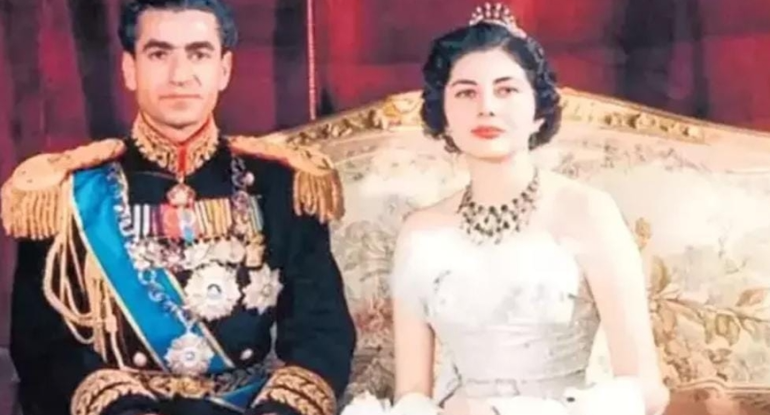 İranın hüzünlü Sürəyyəsi: Şah onu boşayanda niyə ağlayırdı?