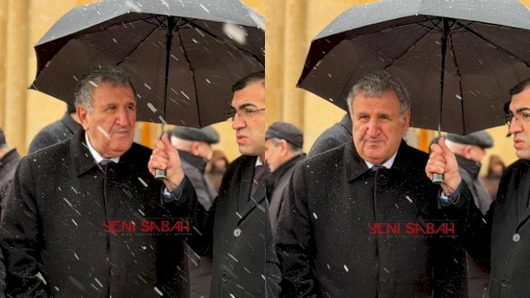 İsa Həbibbəylinin bu hərəkəti tənqid olundu&nbsp;