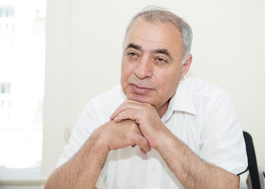 Nadir Hüseynovun tərəzisi - Turan Etibaroğlu yazır...