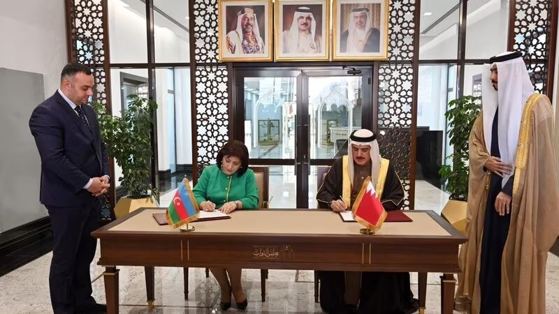 Sahibə Qafarova Bəhreyndə Anlaşma Memorandumu imzaladı