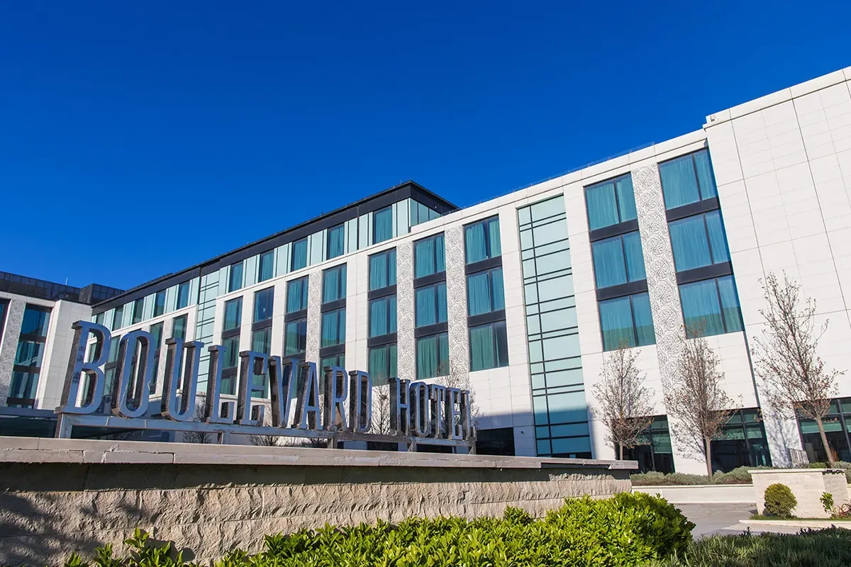 Bakıda məşhur hoteldə ofisiant öldürüldü - İş yoldaşı tutuldu&nbsp;