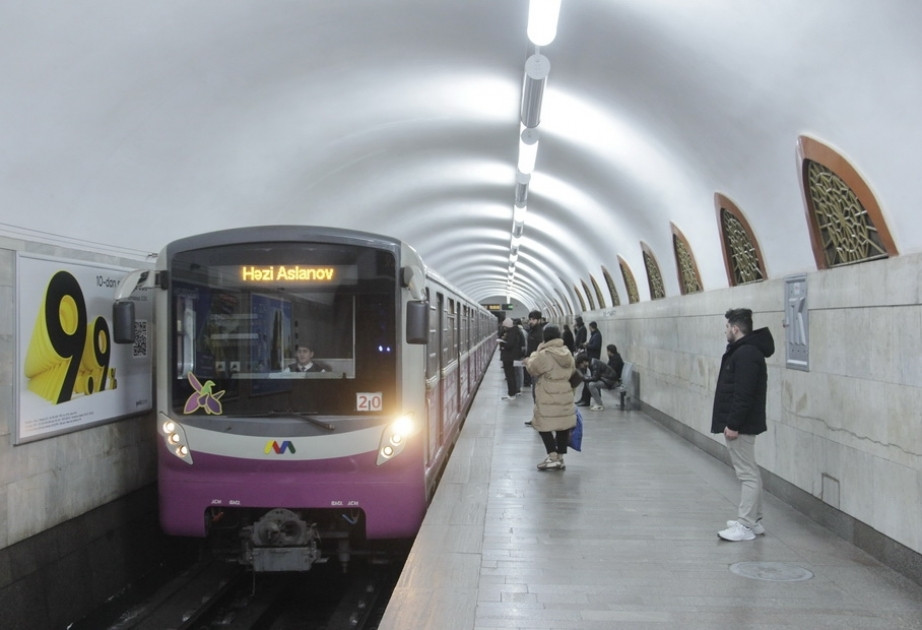 Metroda nə baş verir?