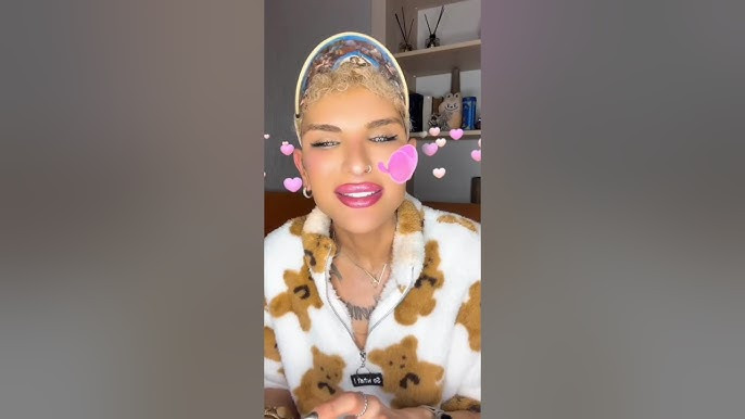 Azərbaycanda \"TikTok\"-da canlı yayımı rekord qırdı – Görün,nə qədər pul qazandı