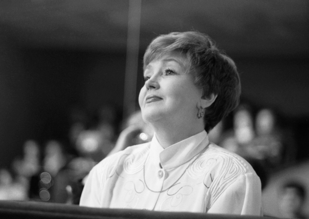 Məşhur diktor vəfat etdi