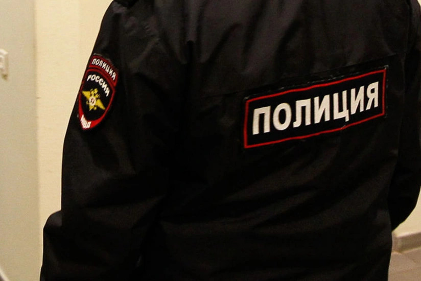 Rusiyada beş polis əməkdaşı həbs edilib