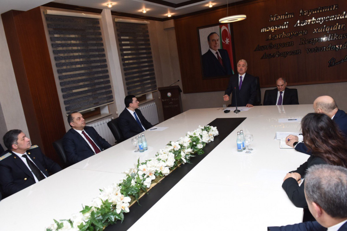 Nəsiminin yeni icra başçısı Tahir Budaqov kollektivə təqdim olunub - FOTO&nbsp;