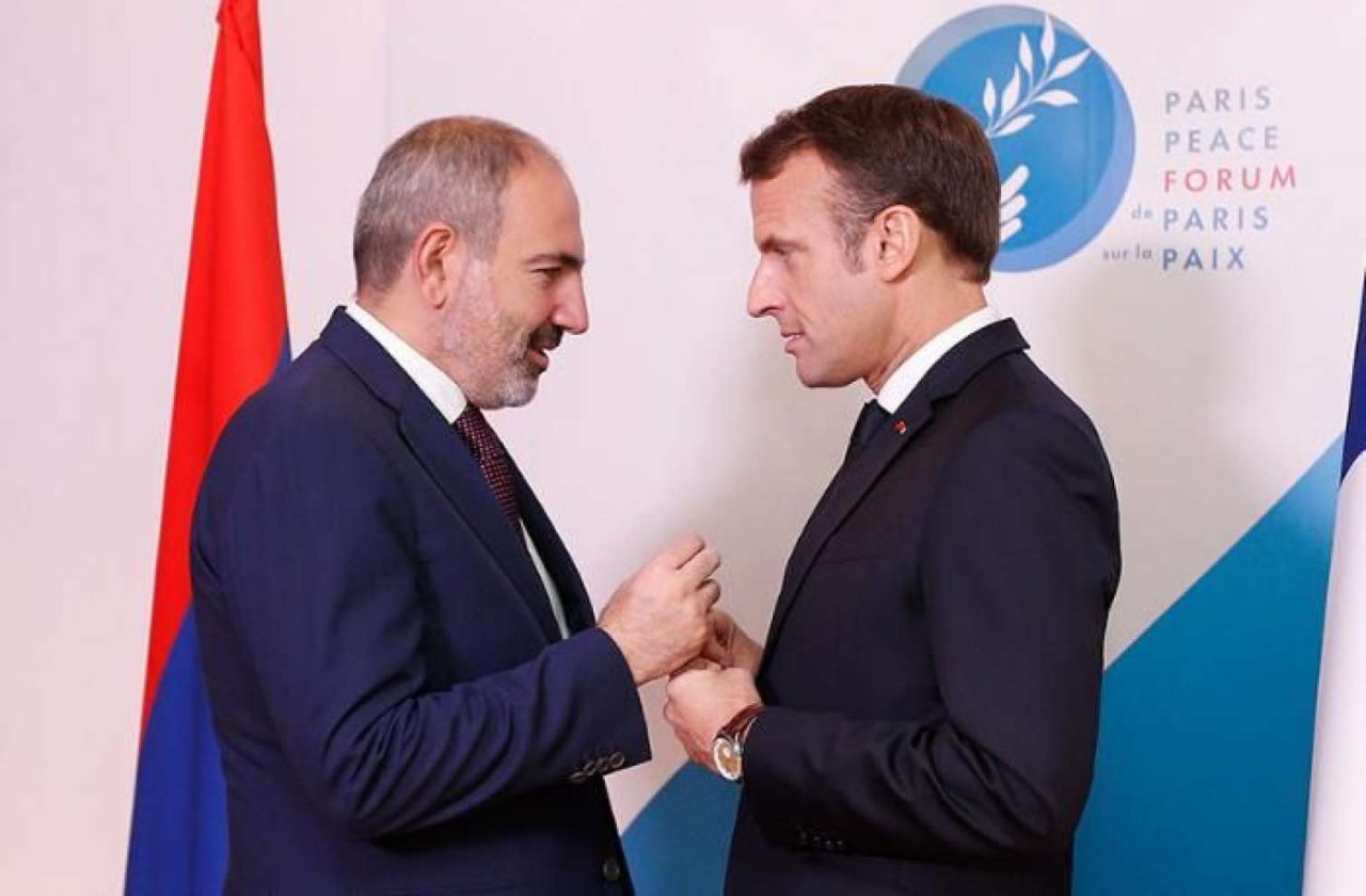 Makron Ermənistana gəlir - TARİX 