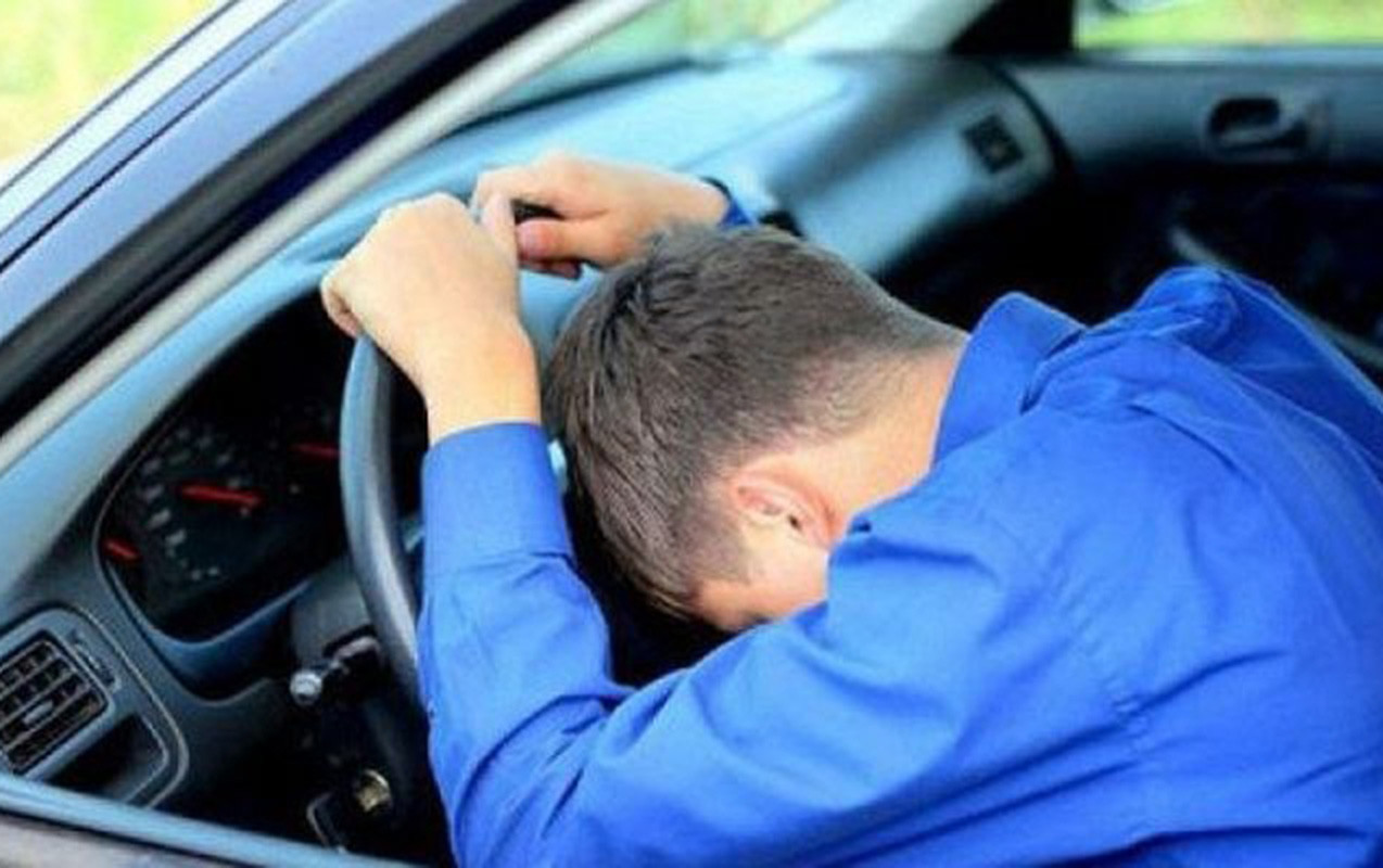 Prospektdə qalan maşından 27 yaşlı oğlanın meyiti tapıldı&nbsp;