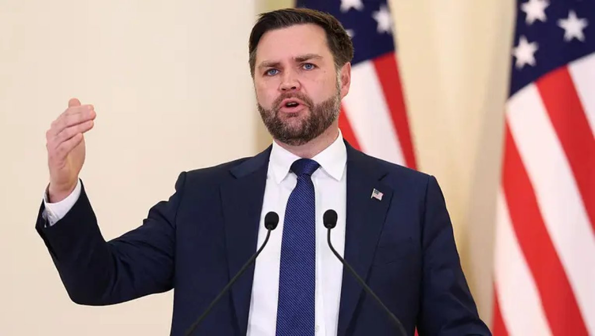 \"Tramp nikbindir\": Vens Ukraynadakı irəliləyiş barədə danışıb