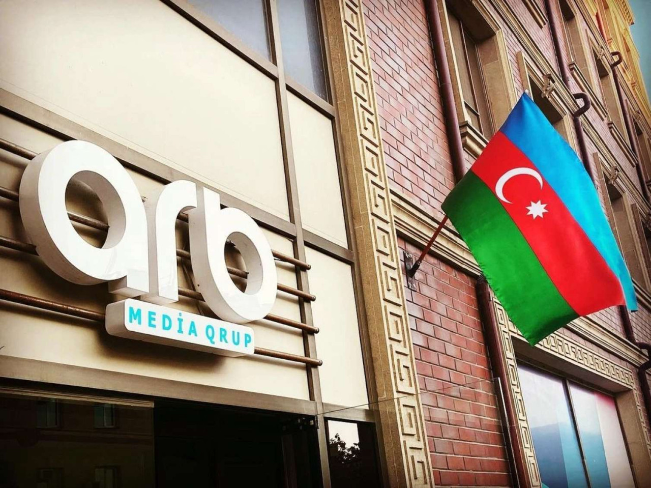 “Daha iki veriliş bağlanacaq” – Tanınmış aparıcı özəl mənbədən məlumat alıb - VİDEO&nbsp;