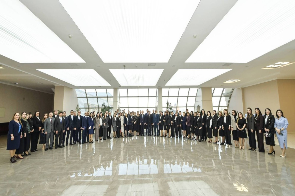 Nazir yeni təyin olunmuş direktorlarla görüşüb&nbsp;