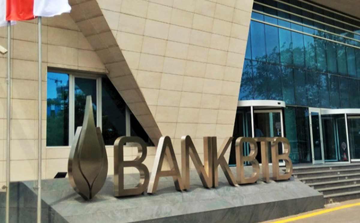 Mehdiyevin bankı bağlanır, pulların taleyi necə olacaq? 