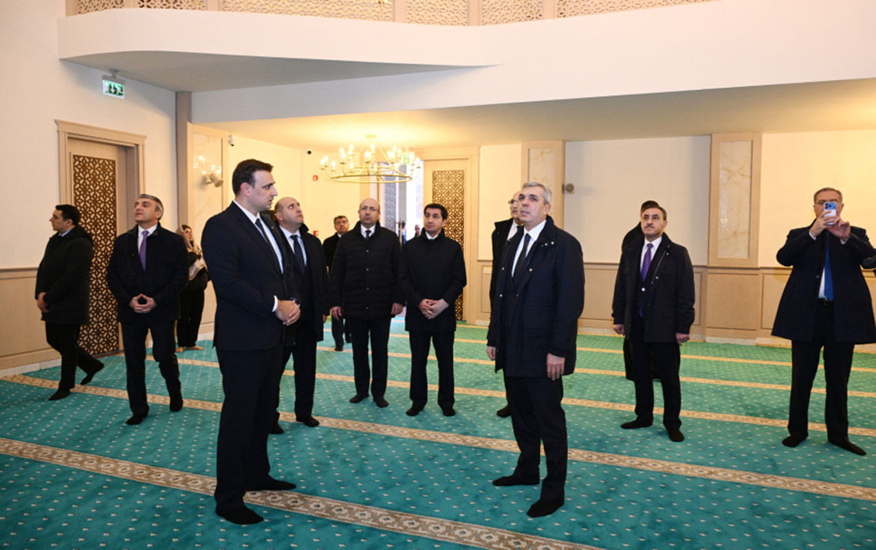 Samir Nuriyev Hadrut məscidində - Fotolar 