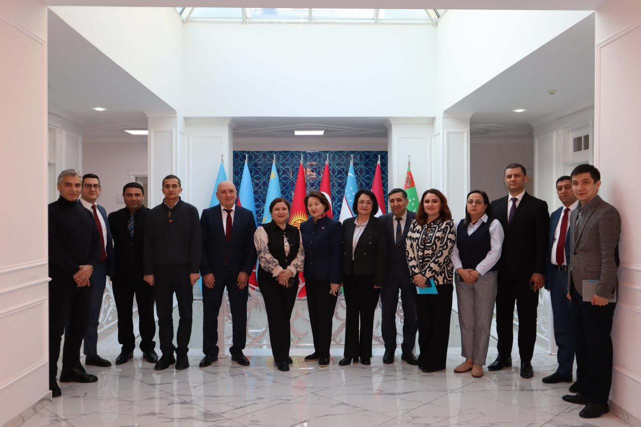 Türk Mədəniyyəti və İrsi Fondunun prezidenti Azərbaycan KİV nümayəndələri ilə görüşüb  