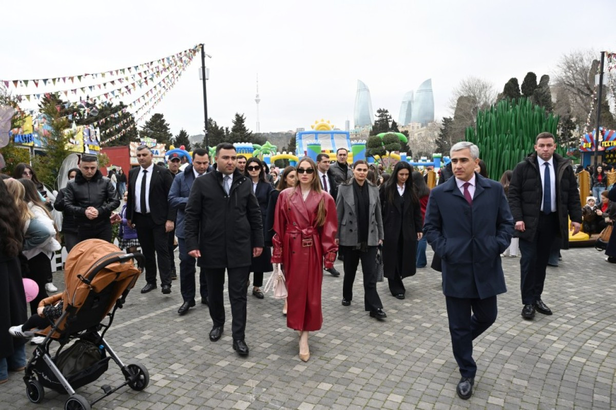 Alena Əliyeva Novruz yarmarkasını ziyarət edib 