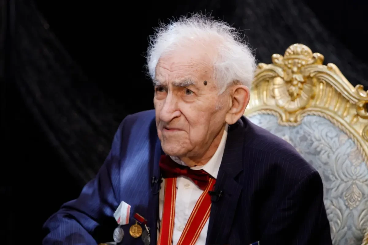 Tanınmış bəstəkarın evindən İrana aid məktub çıxıb? - VİDEO