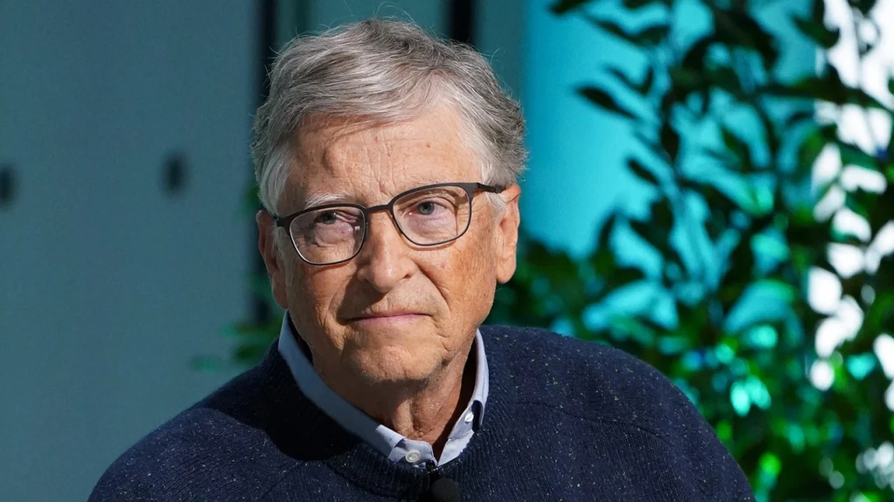 \"Bu üç peşəni süni intellekt heç vaxt əvəz etməyəcək\" - Bill Qeyts 