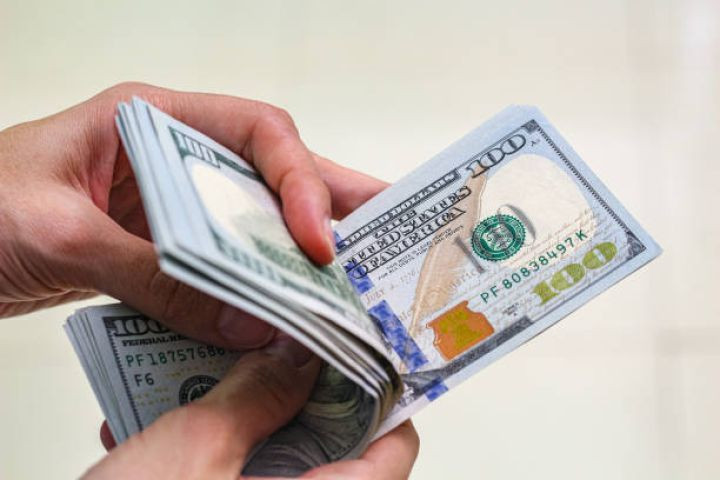 Dollar bahalaşdı - RUSİYADA&nbsp;