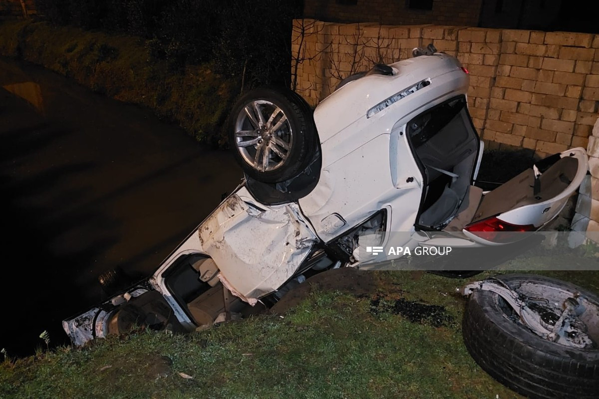 \"Audi Q7\" kanala aşdı -GÖRÜNTÜLƏR