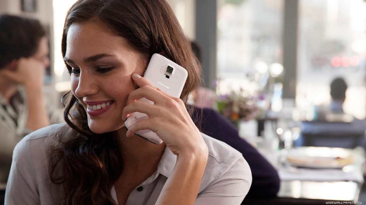 Telefonla 30 dəqiqədən çox danışmaq bu xəstəliyə səbəb olur  