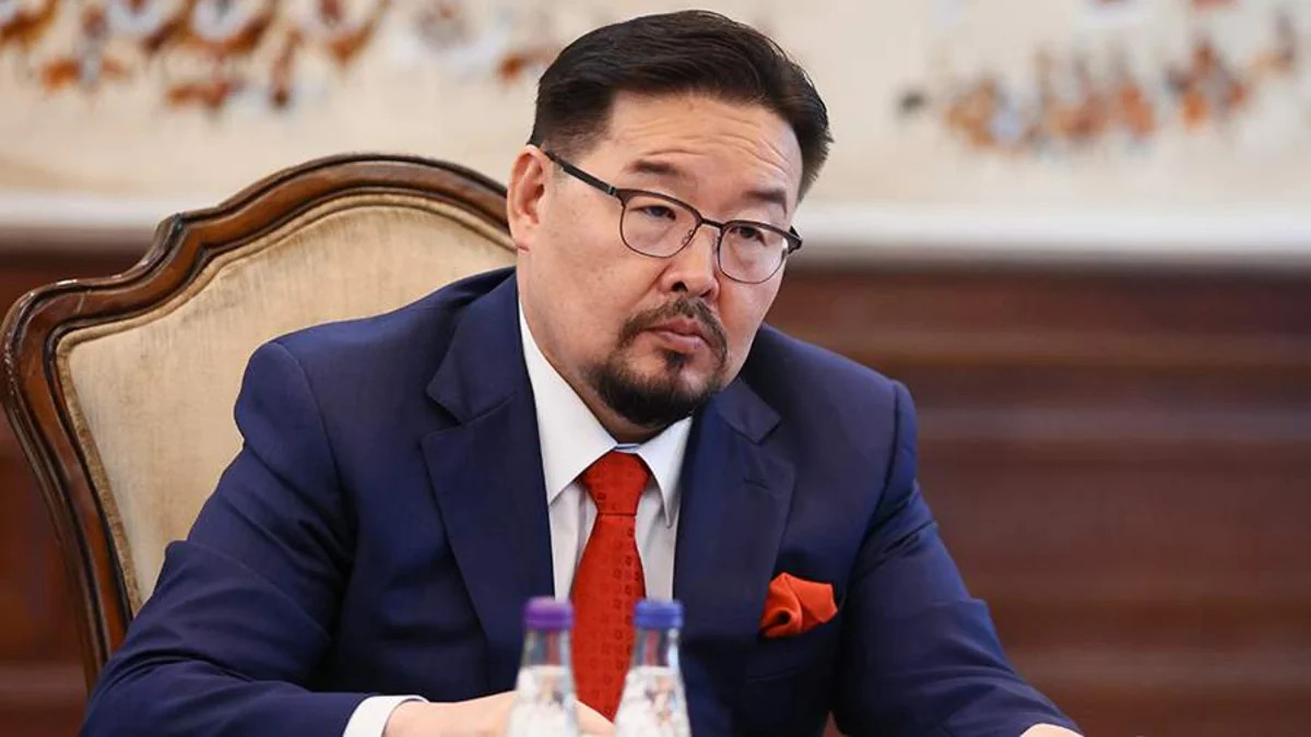 Baş nazir istefa verdi&nbsp;