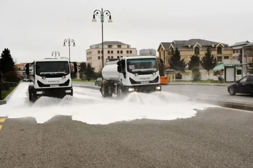 Yağışdan sonra Bakının küçələri yuyuldu - FOTOLAR 