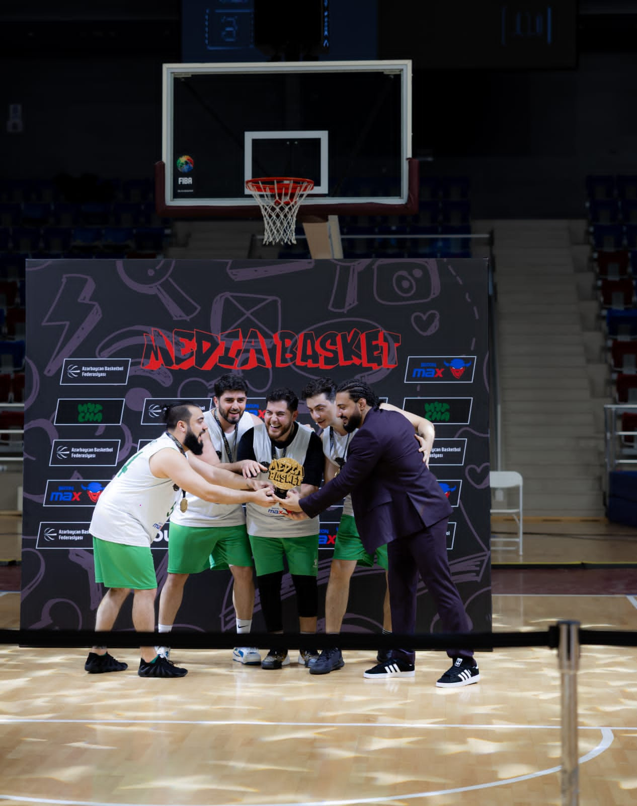 “Warriors Team” basketbol turnirində qalib gələrək çempion oldu