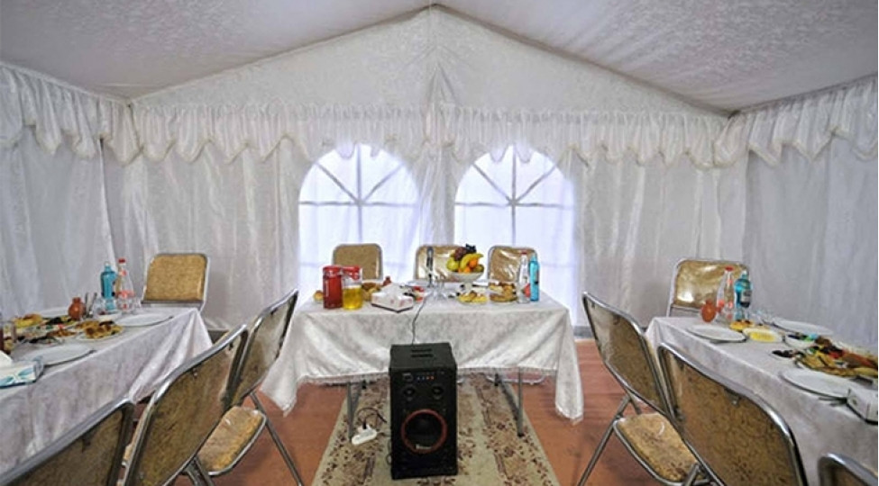 Yasda yemək vermək ölən şəxsə görə sevinmək deməkdir\" — İlahiyyatçıdan ŞOK AÇIQLAMA  