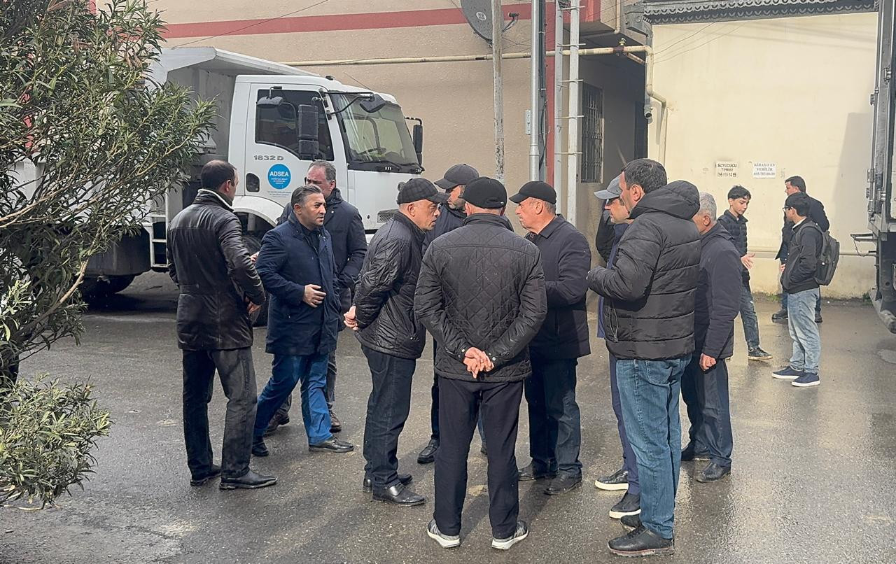 Zaur Mikayılov kollektorun çökdüyü əraziyə getdi - VİDEO/FOTO 