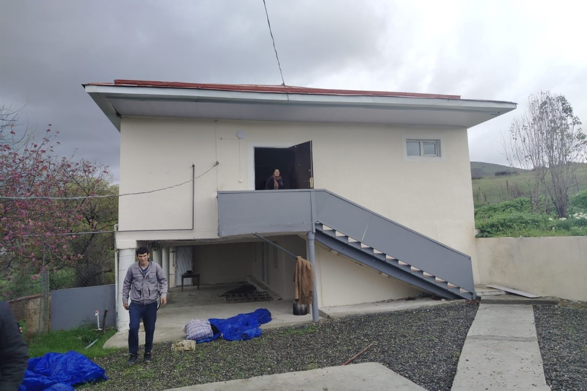 Ağdərənin Aşağı Oratağ kəndinə növbəti köç olub&nbsp;