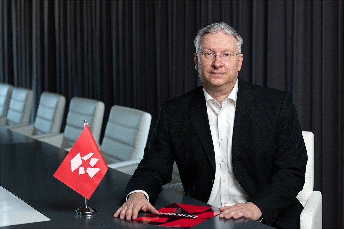 Bakcell-in icraçı direktoru işdən çıxdı