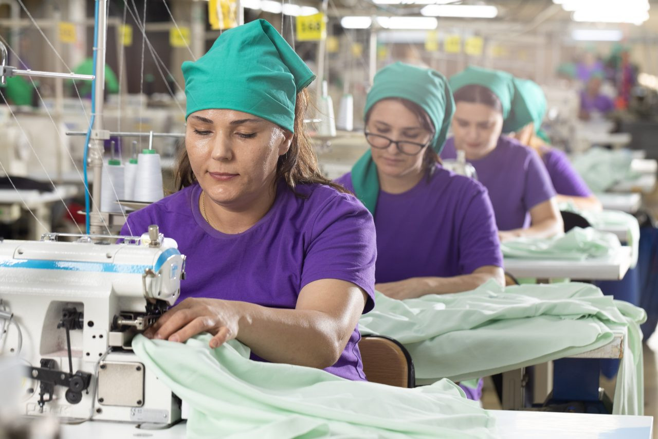 Sovet zavodlarında nahar niyə hamı üçün eyni saatda idi?&nbsp;&nbsp;