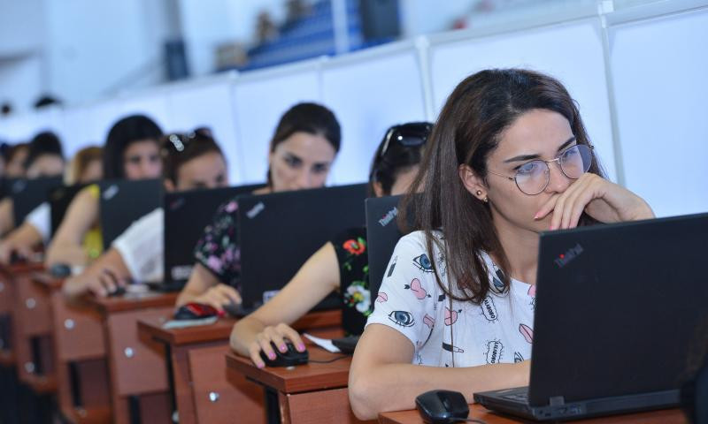 Orta məktəb direktoru olmaq istəyənlərin NƏZƏRİNƏ!