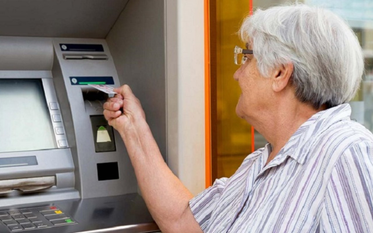 Nazirlikdən pensiyalarla bağlı AÇIQLAMA 