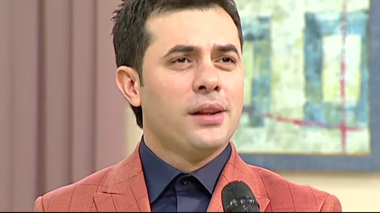 Tanınmış müğənni qəzaya düşdü 