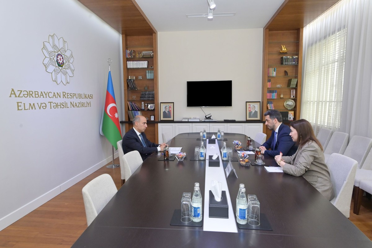 Nazir onlarla görüşdü&nbsp;