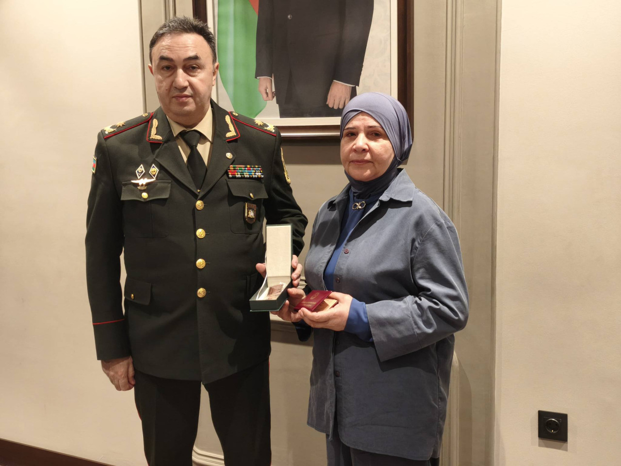 Prezidentin təltifi şəhidin anasına təqdim olundu - FOTO&nbsp;&nbsp;