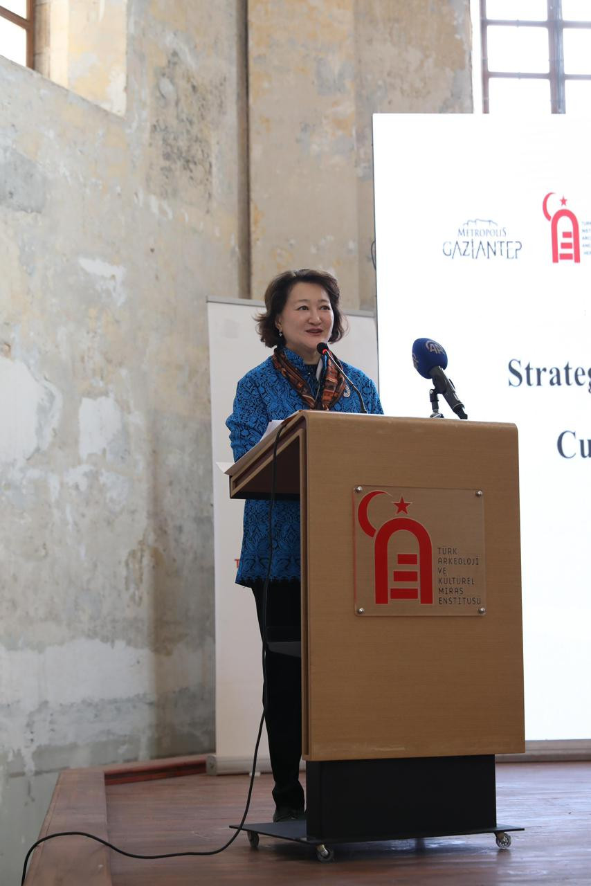 Türk Mədəniyyəti və İrsi Fondunun Təşkilatçılığı ilə Qaziantepdə Beynəlxalq Konfrans öz işinə başlayıb