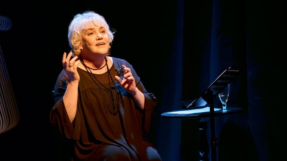 Əməkdar artist&nbsp; DÜNYASINI DƏYİŞDİ&nbsp;